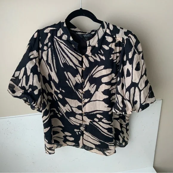 Ever New Black and Cream Abstract Blouse lined & light weight - Picture 1 of 9